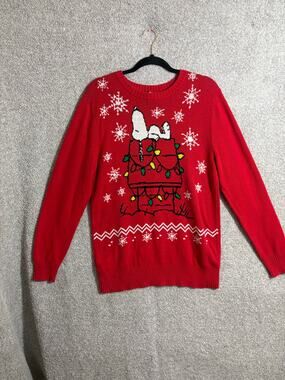 Peanuts Snoopy M Christmas Sweater Doghouse Lights Red Knit